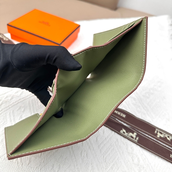 エルメス財布コピー着用イメージ